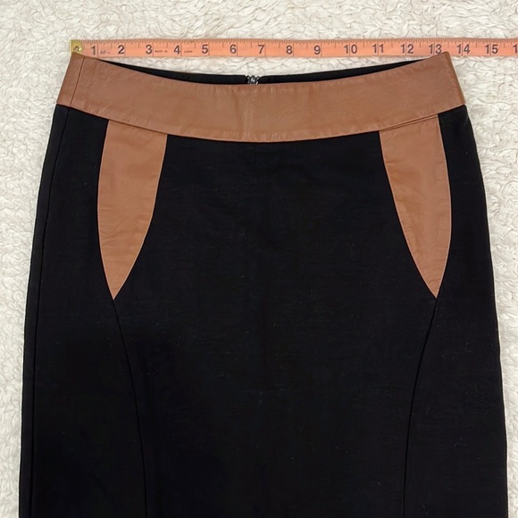 Neiman Marcus Knee Length Pattern Skirt - Picture 11 of 14